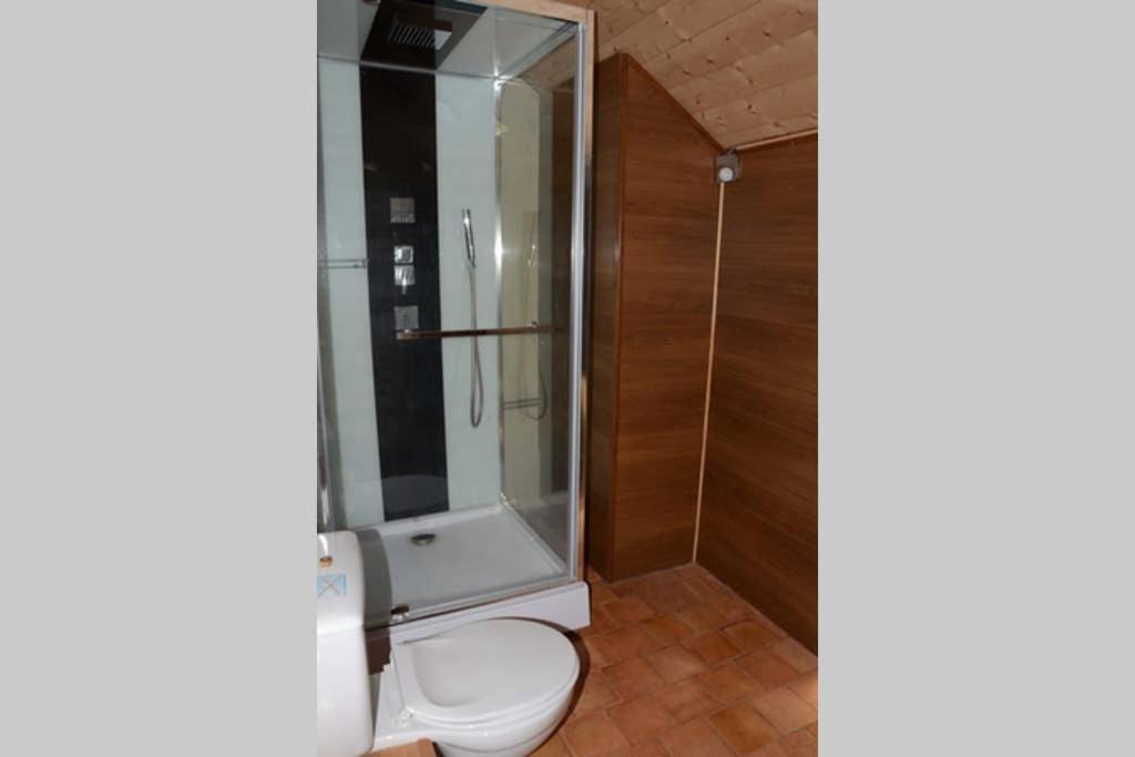 Gîte 3 pers Jacuzzi, possibilité table d'hôtes le soir Treduder Extérieur photo