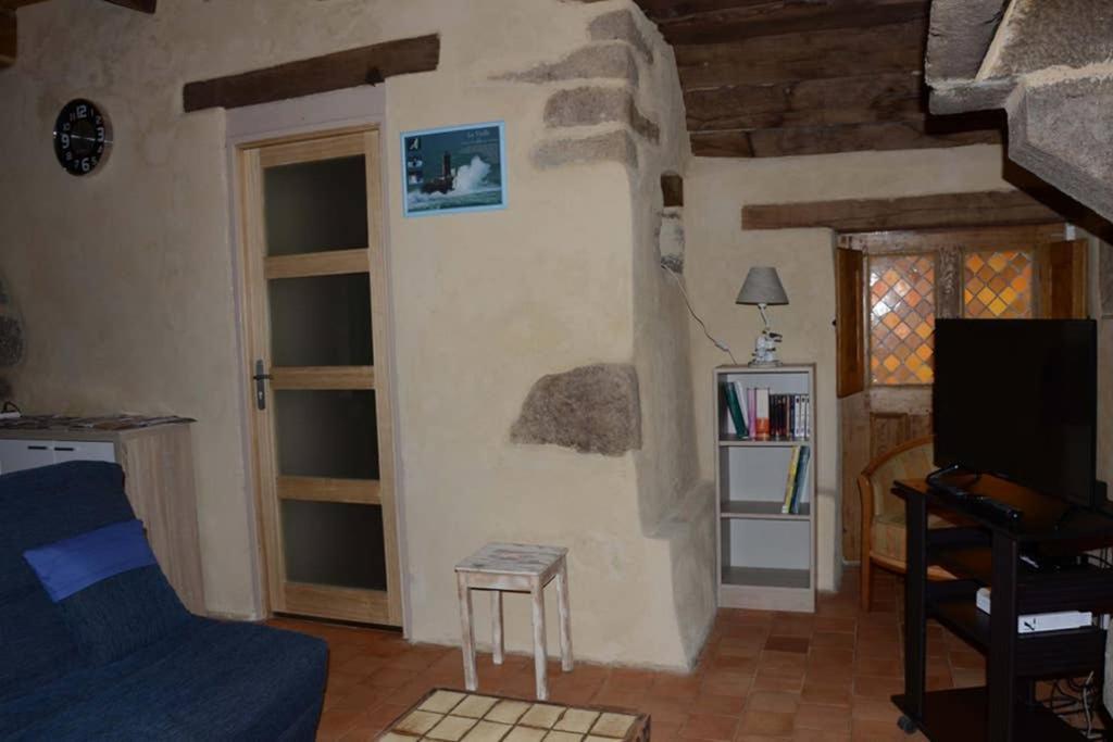 Gîte 3 pers Jacuzzi, possibilité table d'hôtes le soir Treduder Extérieur photo