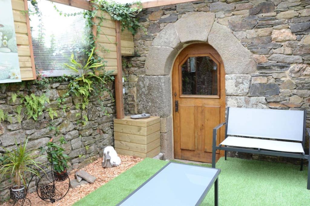 Gîte 3 pers Jacuzzi, possibilité table d'hôtes le soir Treduder Extérieur photo